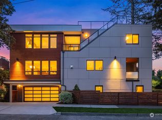 3900 NE 70th St, Seattle, WA 98115