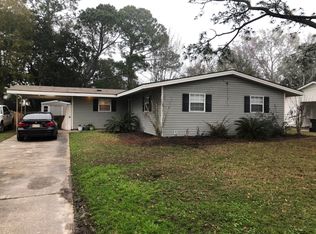 2705 Pinewood Dr, Pascagoula, MS 39567