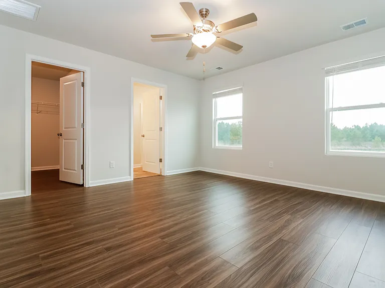 550 Wilkins Rd — Photo 16