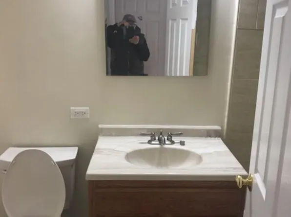 8310 Oconnor Dr #1, River Grove, IL 60171