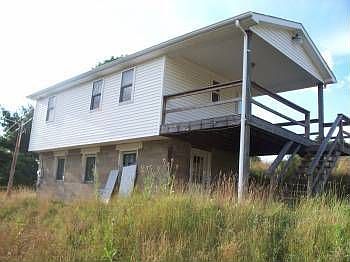 2nd image of 305 Walker Ln