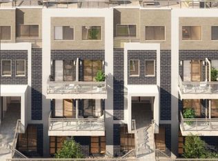 3425 Sheppard Ave E #205, Toronto, ON M1T 0C5