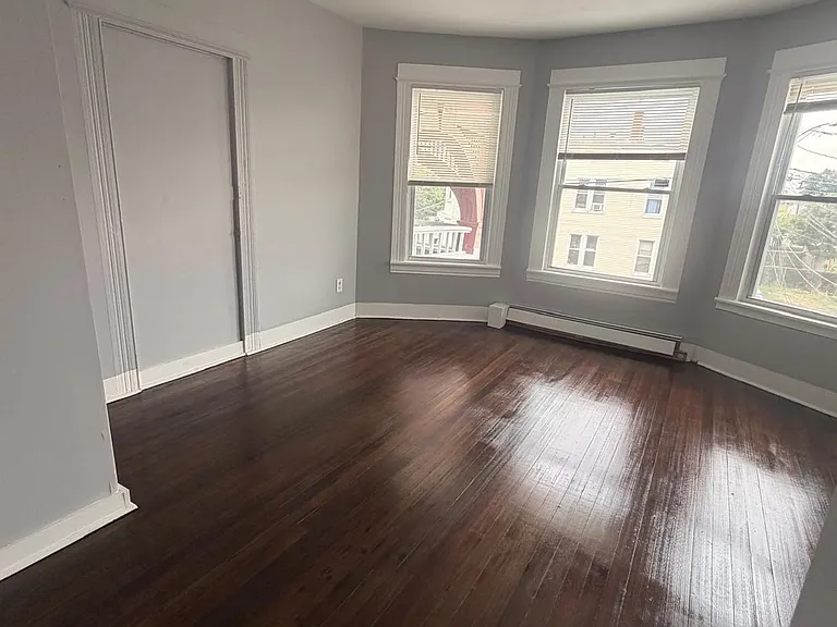 202 Hough Ave #2 — Photo 7
