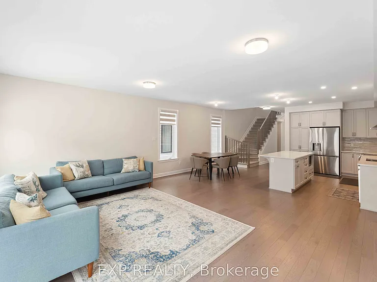 934 Clarkia St — Photo 23