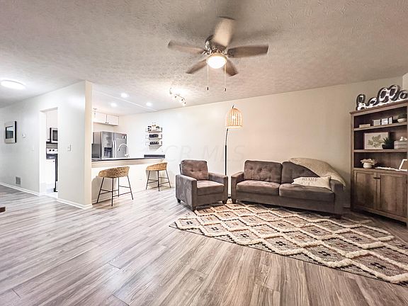 5th image of 4654 Athalia Dr #19D