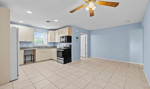 141 NE Naranja Ave Photo 1