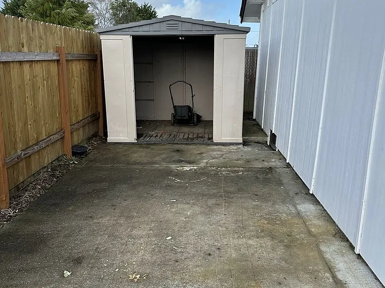 1086 John Hill Rd — Photo 21