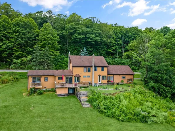 393 Groton Rd, Freeville, NY 13068
