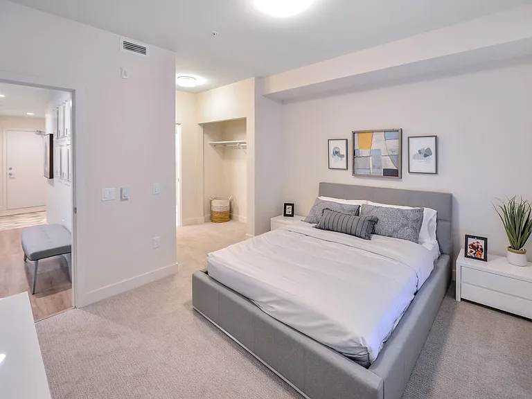 4398 W Saanich Rd #206 — Photo 30