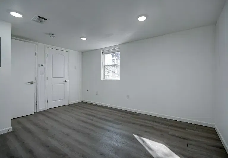 2608 S Laurel St #1 — Photo 5