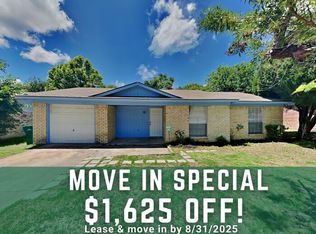 1202 Neptune Dr, Cedar Hill, TX 75104
