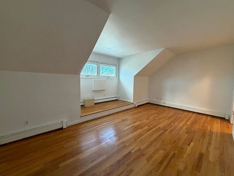 1st image of 12-14 Arbor Hill Dr #4