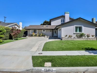 16292 Angler Ln, Huntington Beach, CA, 92647
