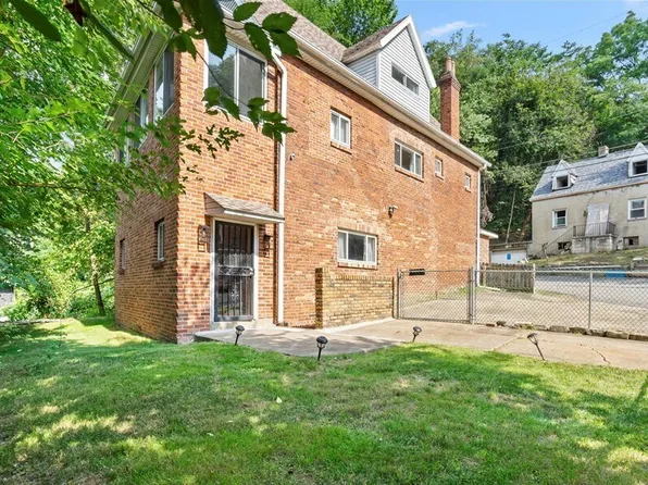 6026 Sawyer St #2, Pittsburgh, PA 15201