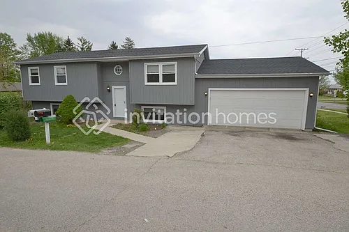 1 Linden Ave Photo 1