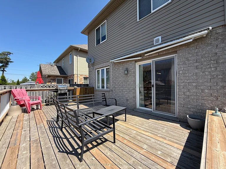 400 Skyline Ave #26 — Photo 5