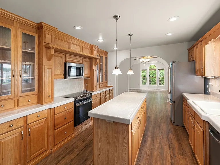 27723 Crozet Dr — Photo 6