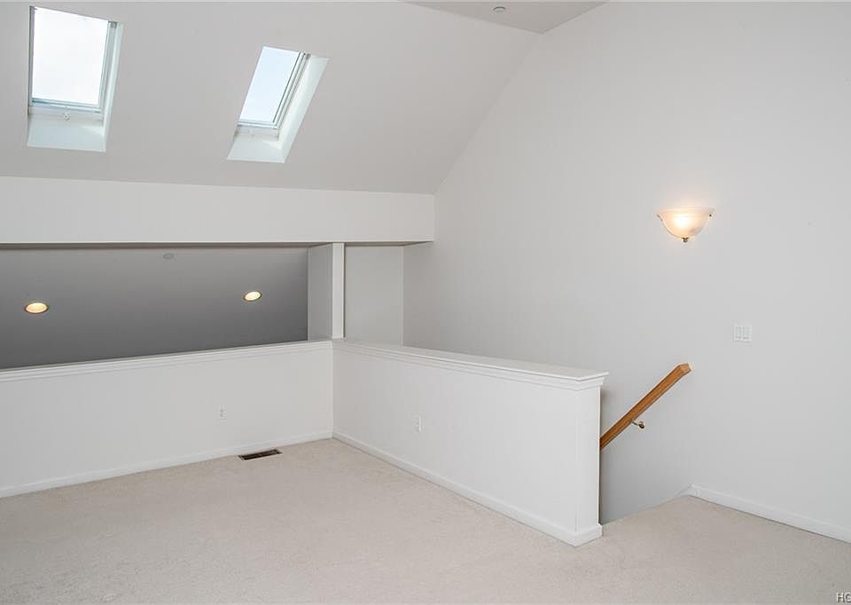 Large Loft Can be used as Bedroom