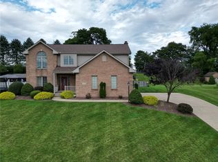 112 Stevens Ridge Dr, Clairton, PA 15025