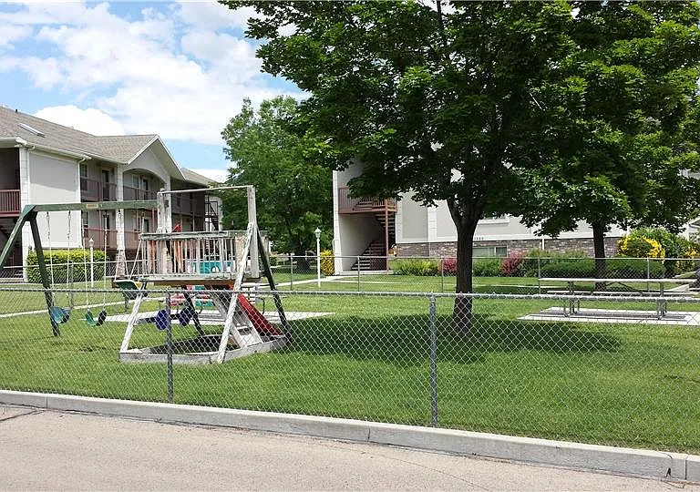 1050 S Orem Blvd #44 — Photo 18