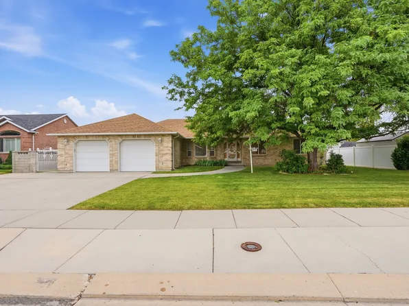 8791 S Long Dr, West Jordan, UT 84088