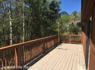 909 Greenway Dr, Jacksonville, NC 28546