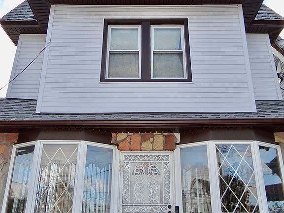 3rd image of 217-02 136th Ave #217-02