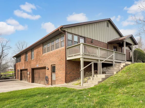 500 Greentree Dr Unit 11, Bedford, IN 47421