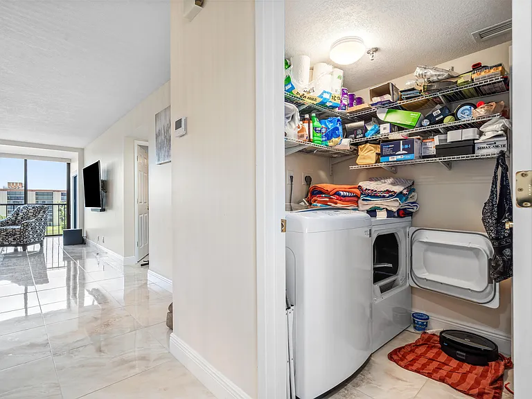 7290 Kinghurst Dr #607 — Photo 36