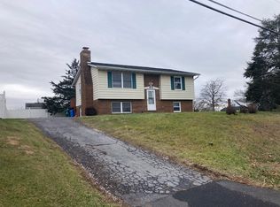 326 Roberts Mill Rd, Taneytown, MD 21787