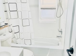 808 W Somerset St #3, Philadelphia, PA 19133