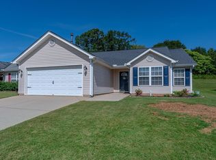 146 Kingscreek Dr, Greer, SC 29650