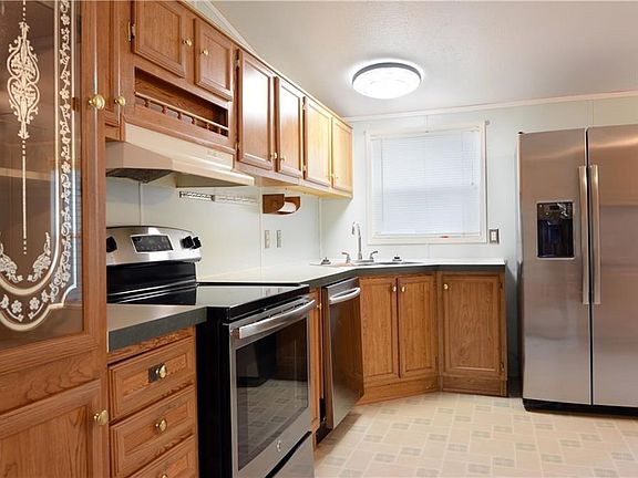 4th image of 514 Jemstone Dr