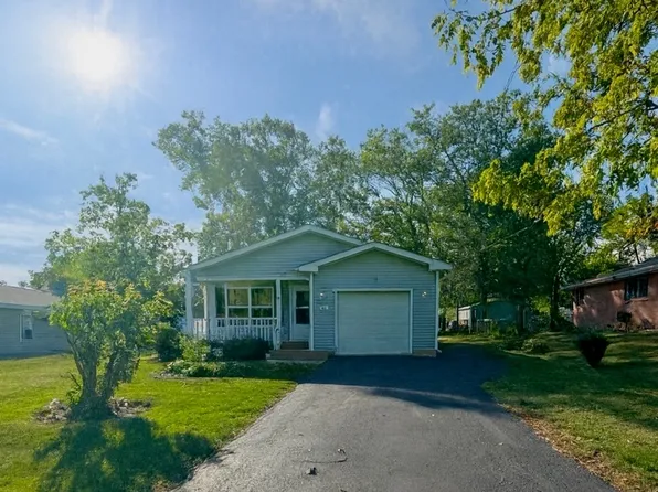 42 N Farnsworth Ave, Aurora, IL 60505