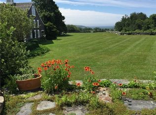 72 Fogland Rd, Tiverton, RI 02878