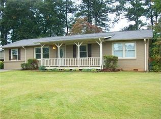 2036 Glenroy Dr SE, Smyrna, GA 30080