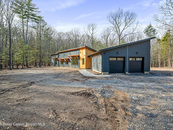 5th image of 20 Anderson Road