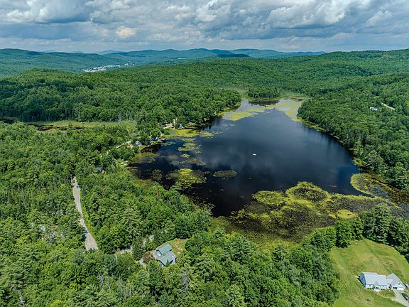 5th image of 1190 Streeter Pond Road