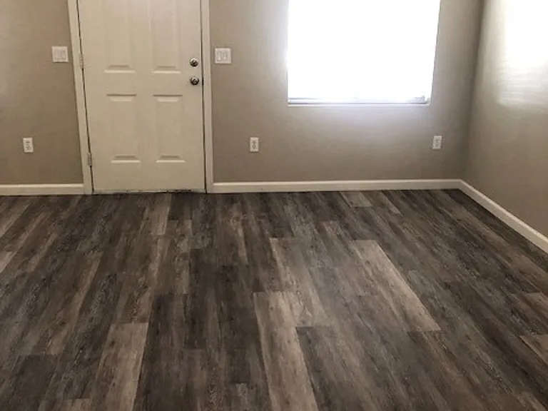 Bella Rosa Apartments — Photo 46