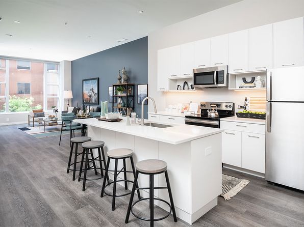 Madison Place Apartments | 50 W River Center Blvd, Covington, KY