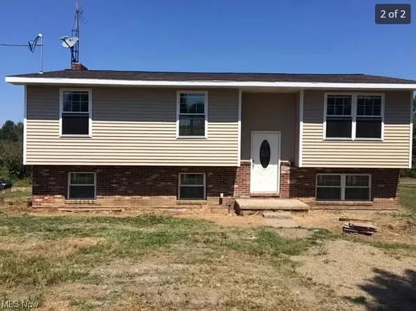 2255 Alliance Rd, Deerfield, OH 44411