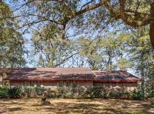 12580 King Arthur Dr, Grand Bay, AL 36541