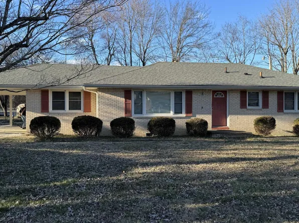 155 Riverside Dr, Paducah, KY 42003