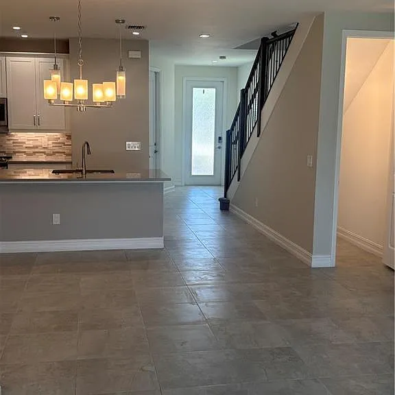 7608 Morgan Way — Photo 2