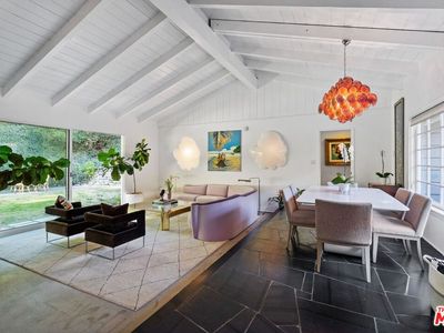 2940 Mandeville Canyon Rd, Los Angeles, CA, 90049