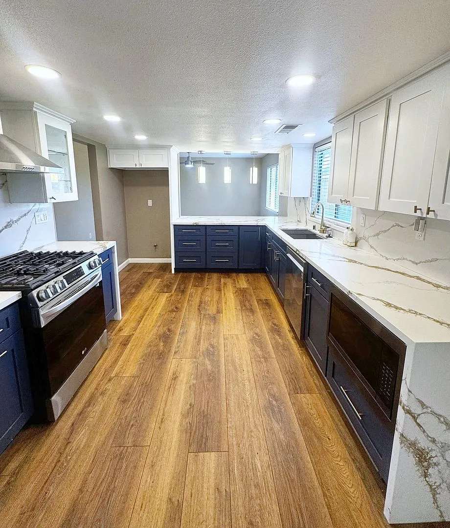 Bright 3-Bedroom Fresno Home with Spacious Backyard — Photo 2