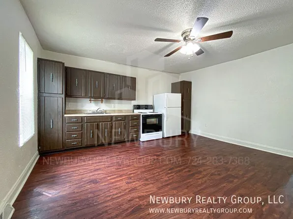 37 Hickory St, Butler, PA 16001