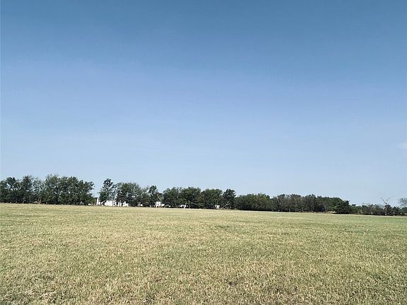 5th image of 1235 County Rd #1235
