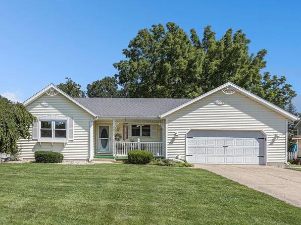 1467 Springbrook Dr, Jenison, MI 49428