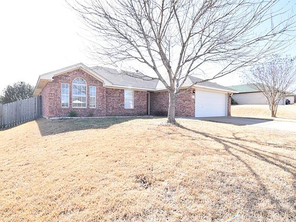 3rd image of 4104 Embers Dr